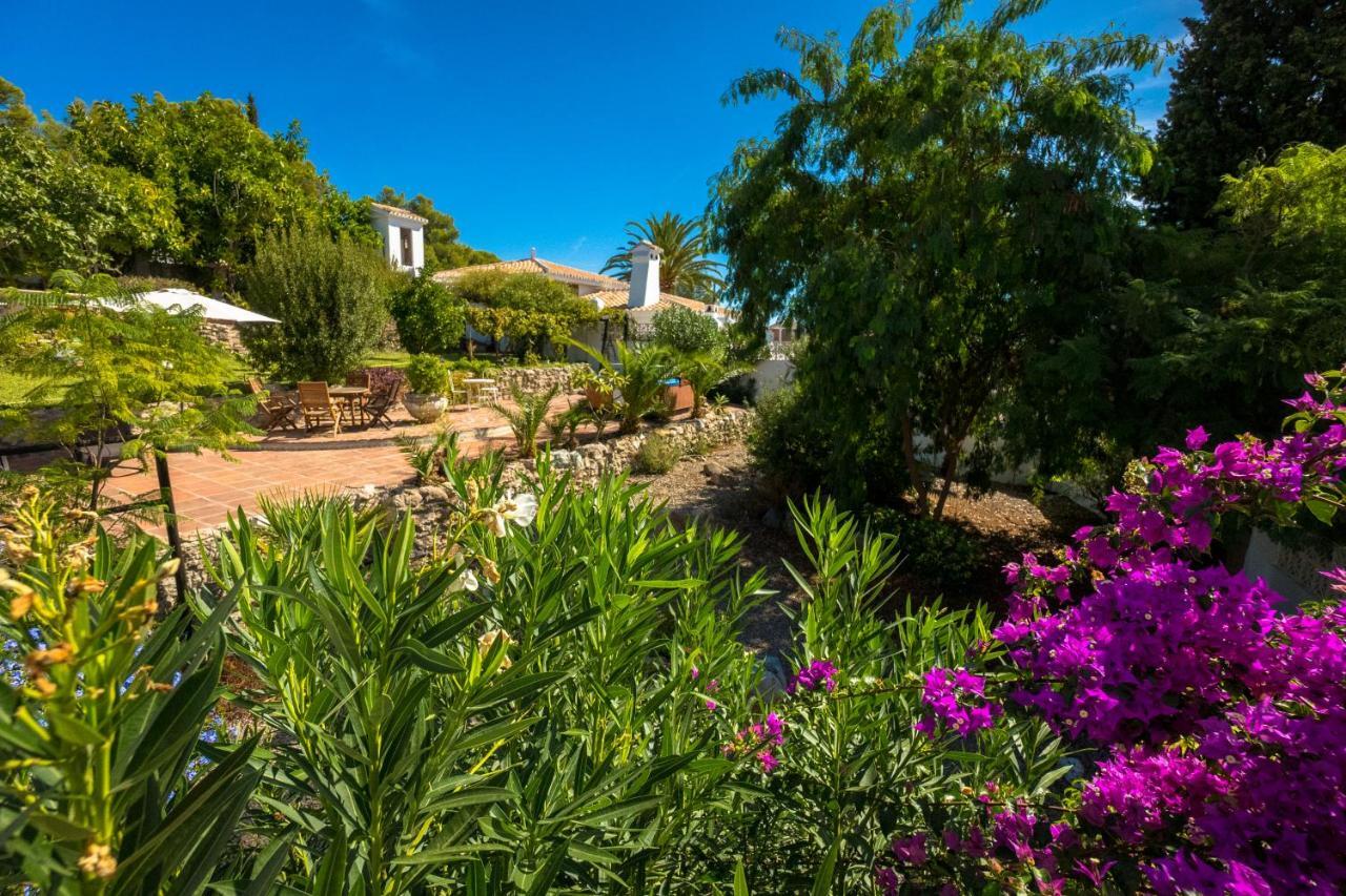 Private Heated Pool, Jacuzzi & 1225M2 Garden In Villa Cipreses Frigiliana Exterior foto