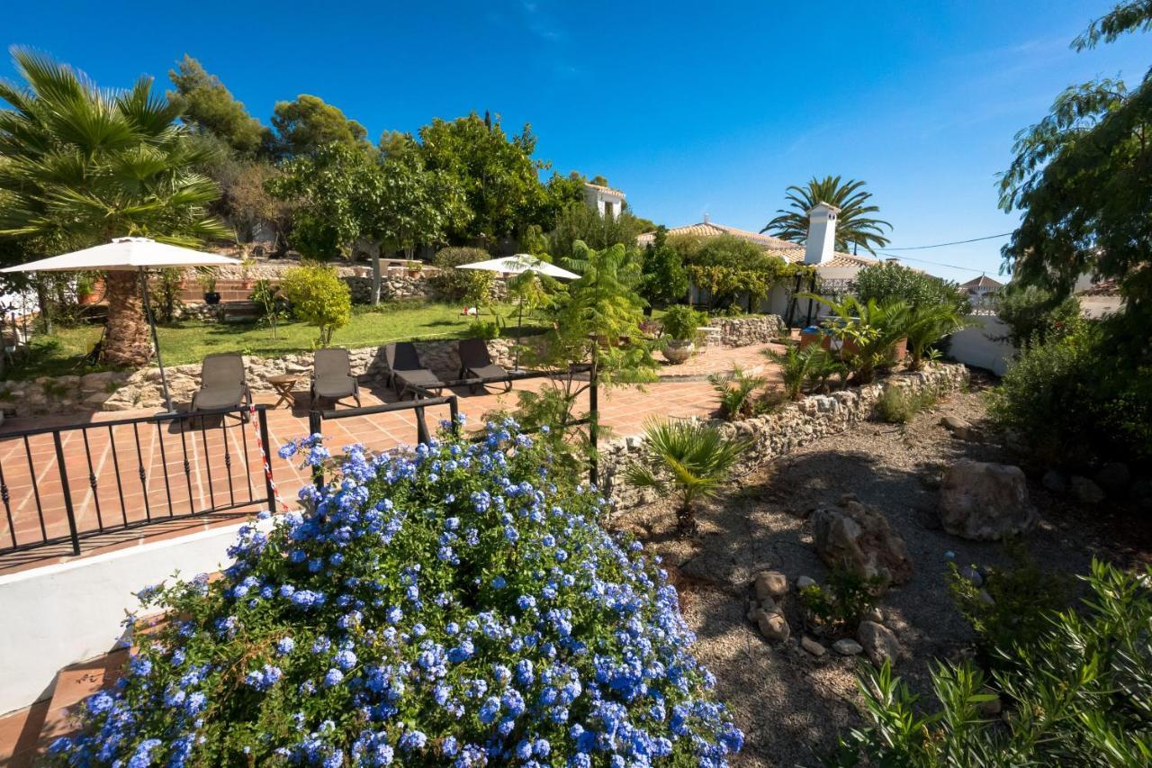 Private Heated Pool, Jacuzzi & 1225M2 Garden In Villa Cipreses Frigiliana Exterior foto