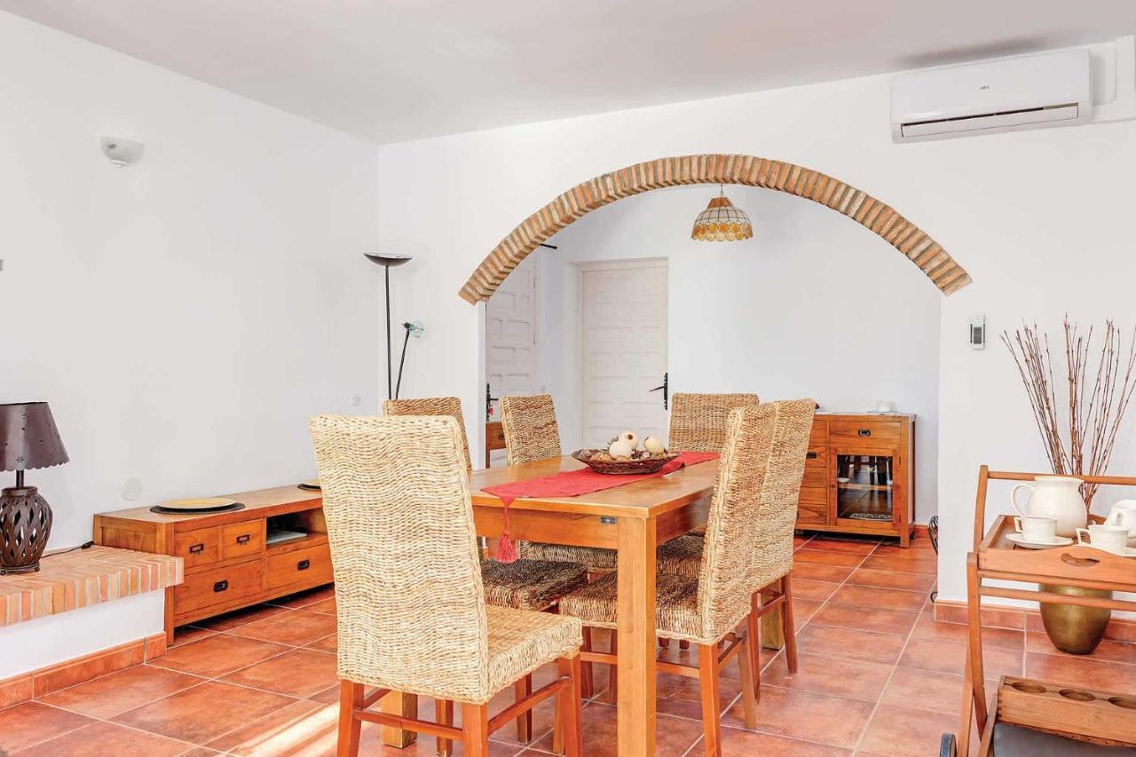 Private Heated Pool, Jacuzzi & 1225M2 Garden In Villa Cipreses Frigiliana Exterior foto