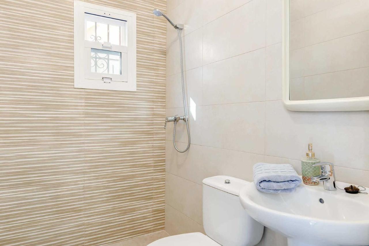 Private Heated Pool, Jacuzzi & 1225M2 Garden In Villa Cipreses Frigiliana Exterior foto